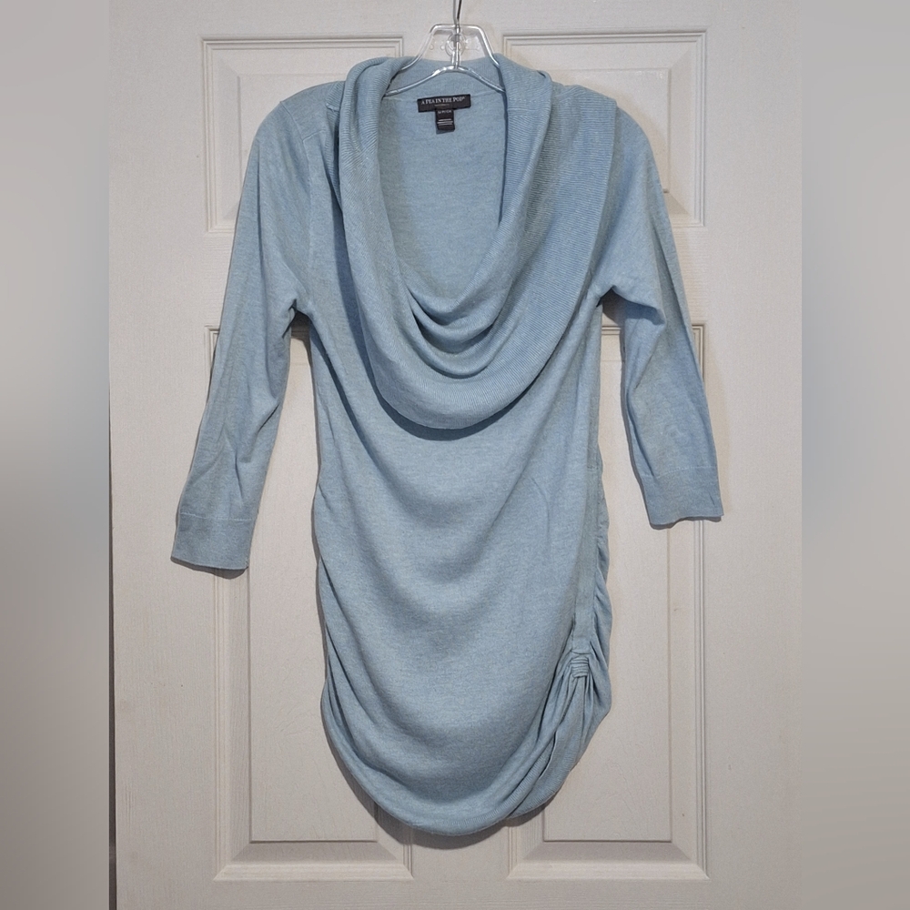 'A Pea in the Pod' Blue ruched gathered cowl neck sweater, Sz. SP